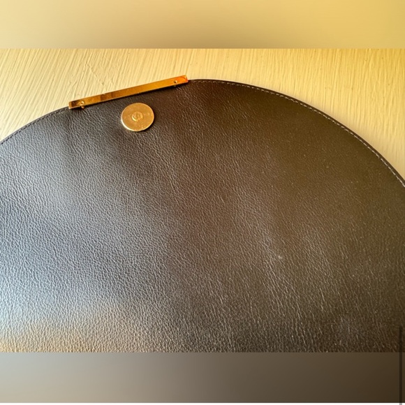 NWOT Cuyana Classic Saddle Bag in Black Smooth Leather - Picture 12 of 15